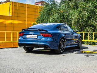 2016 Audi RS 7 Sportback performance I (4G) Рестайлинг, синий, 3710000 рублей, вид 4
