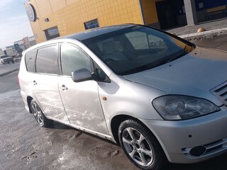 2002 Toyota Ipsum II (M20), серебристый, 550000 рублей, вид 4