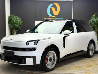 2026 Lynk & Co 900, белый, 7399000 рублей, вид 3