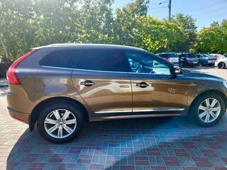 2016 Volvo XC60 I Рестайлинг, серый, 2650000 рублей, вид 4