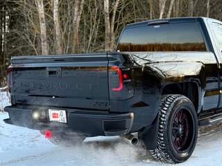 2015 Chevrolet Silverado III (K2XX) Рестайлинг, чёрный, 4450000 рублей, вид 4