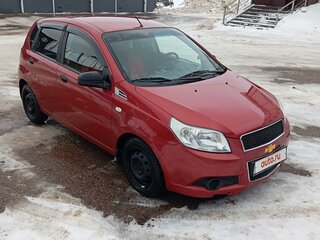 2010 Chevrolet Aveo I Рестайлинг, красный, 500000 рублей, вид 2