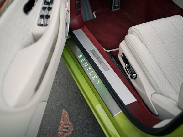 2023 Bentley Continental GT III, зелёный - вид 23