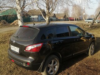 2010 Nissan Qashqai I Рестайлинг, чёрный, 800000 рублей, вид 4