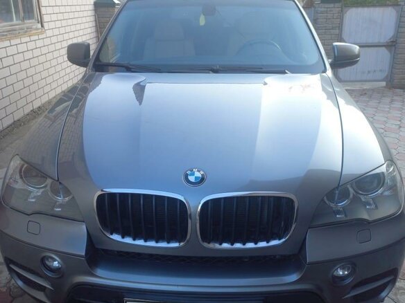 2010 BMW X5 30d II (E70) Рестайлинг, серый, 2400000 рублей