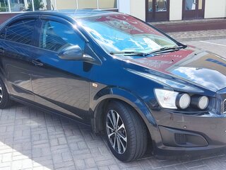 2014 Chevrolet Aveo II, чёрный, 665000 рублей, вид 2