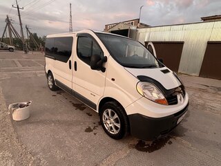 2007 Renault Trafic II Рестайлинг, белый, 1800000 рублей, вид 4