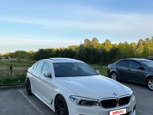 2018 BMW 5 серии 530i xDrive VII (G30/G31/G38), белый, 4575000 рублей - вид 15