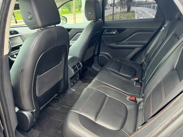 2018 Jaguar F-Pace I, чёрный, 3399000 рублей - вид 29