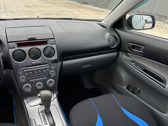 2004 Mazda 6 I (GG), чёрный, 265000 рублей - вид 10
