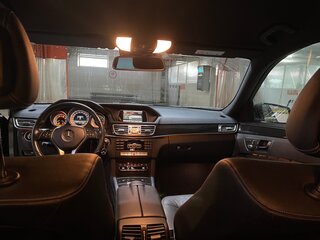 2014 Mercedes-Benz E-Класс 200 IV (W212, S212, C207) Рестайлинг, чёрный, 2500000 рублей, вид 3