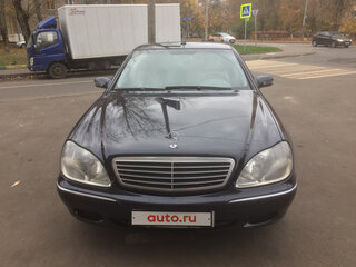 2001 Mercedes-Benz S-Класс 320 Long IV (W220), синий, 1650000 рублей, вид 3