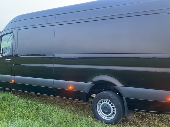 2021 Mercedes-Benz Sprinter, чёрный, 4600000 рублей - вид 3