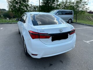 2014 Toyota Corolla XI (E160, E170, E180), белый, 950000 рублей, вид 4