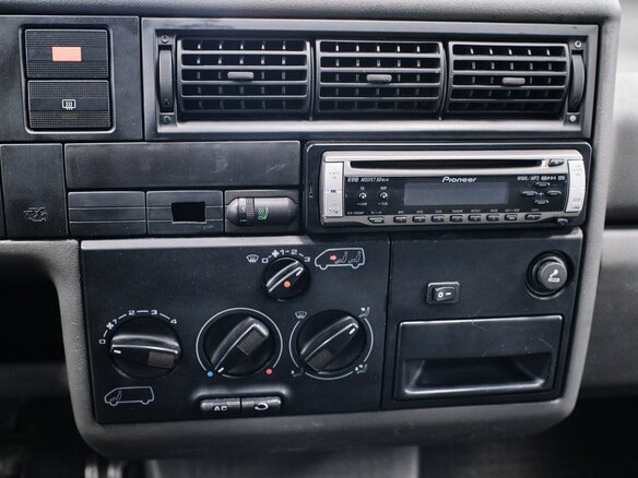 1996 Volkswagen Transporter T4, белый, 800000 рублей - вид 12
