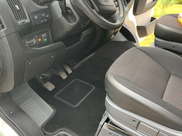 2016 Citroen Jumper, белый, 2600000 рублей - вид 25