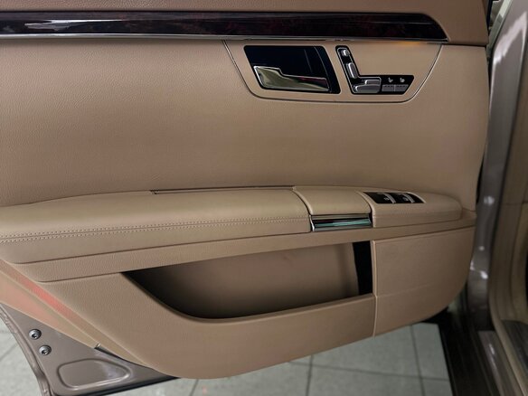 2010 Mercedes-Benz S-Класс 350 Long V (W221) Рестайлинг, бежевый, 2100000 рублей - вид 16