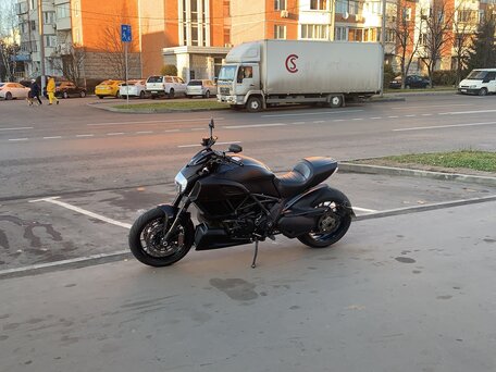 2014 Ducati Diavel, чёрный, 1200000 рублей, вид 3