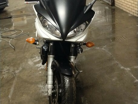 2006 Yamaha FZ6, белый, 450000 рублей, вид 5