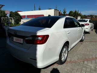 2013 Toyota Camry VII (XV50), белый, 1150000 рублей, вид 3