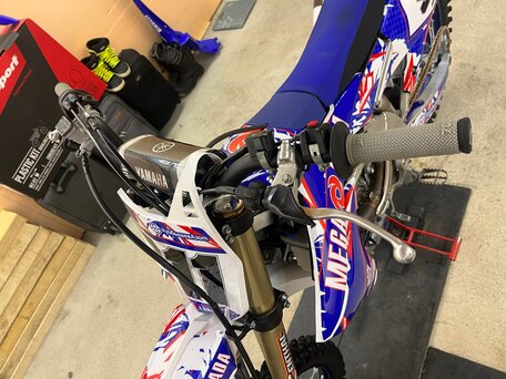 2018 Yamaha YZ450F, синий, 480000 рублей, вид 4