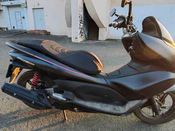 2012 Honda PCX 150, чёрный, 227000 рублей - вид 2
