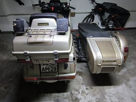 1988 Kawasaki ZG1200 Voyager, коричневый, 450000 рублей, вид 1