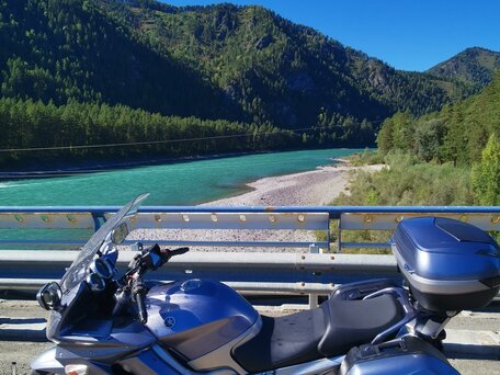 2007 Yamaha FJR1300, серебристый, 649999 рублей, вид 2