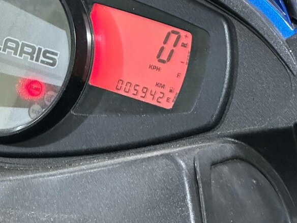 2012 Polaris Widetrak IQ, синий, 850000 рублей - вид 1