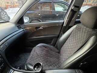 2002 Mercedes-Benz E-Класс 320 III (W211, S211), чёрный, 1230000 рублей, вид 3