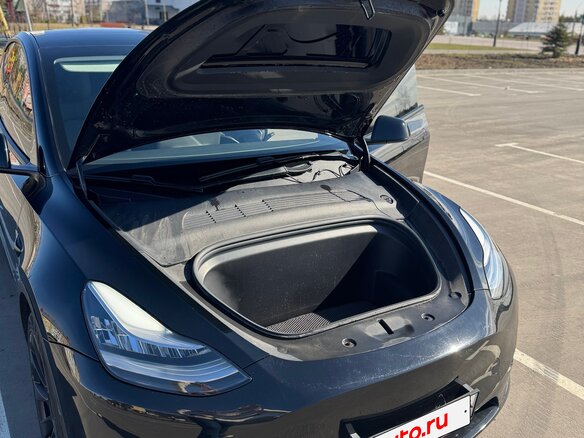 2020 Tesla Model Y Long Range I, чёрный - вид 13