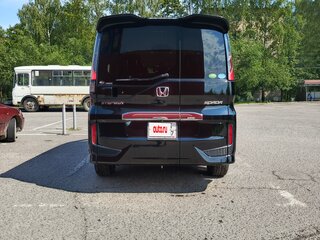 2017 Honda Stepwgn Spada V Рестайлинг, чёрный, 1850000 рублей, вид 4