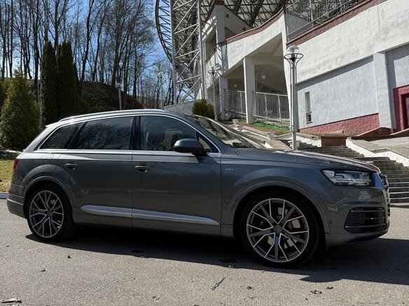 2017 Audi SQ7 I (4M), серый, 4900000 рублей - вид 24