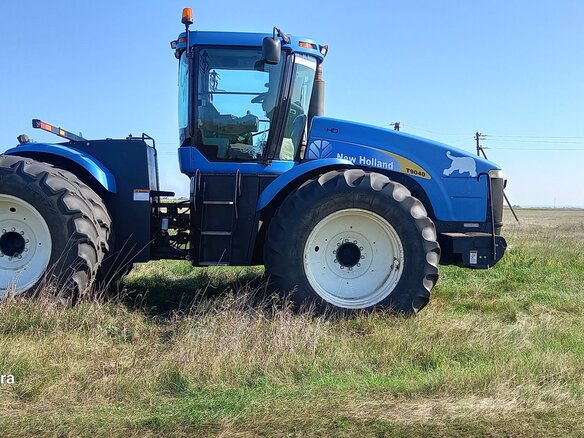 2008 New Holland T9040, синий, 9450000 рублей