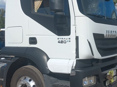 2017 Iveco Stralis, белый, 3800000 рублей, вид 2