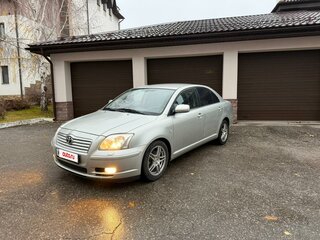 2006 Toyota Avensis II, серебристый, 970000 рублей, вид 1