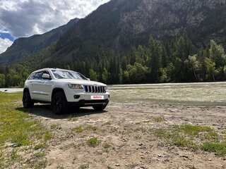 2012 Jeep Grand Cherokee IV (WK2), белый, 1900000 рублей, вид 1