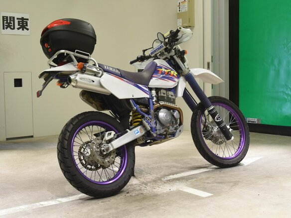 1993 Yamaha TT-R250, белый - вид 2