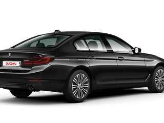 2017 BMW 5 серии 520d xDrive VII (G30/G31/G38), чёрный, 3900000 рублей, вид 2