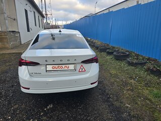 2021 Skoda Octavia IV (A8), белый, 2150000 рублей, вид 4