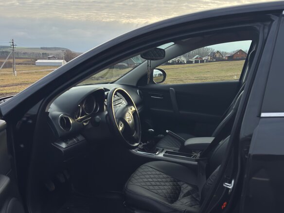 2010 Mazda 6 II (GH) Рестайлинг, чёрный, 870000 рублей - вид 16