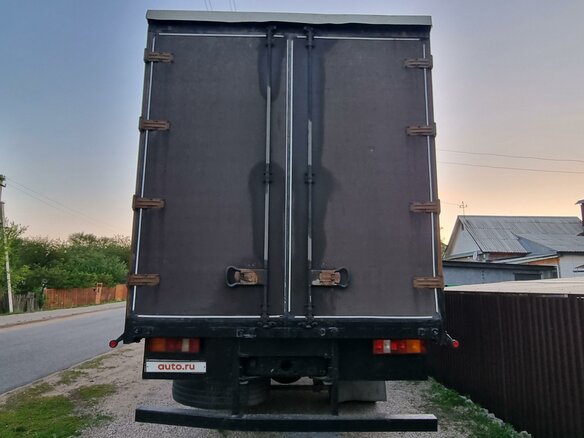 2011 Iveco Stralis, белый, 2900000 рублей - вид 8