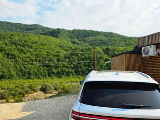 2024 Geely Monjaro (Xingyue L) I, белый, 2650000 рублей, вид 5