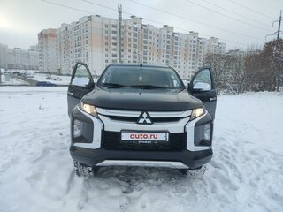 2021 Mitsubishi L200 V Рестайлинг, чёрный, 2850000 рублей, вид 3