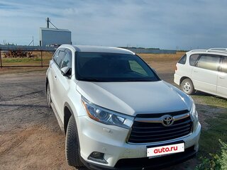 2014 Toyota Highlander III (XU50), белый, 3400000 рублей, вид 1