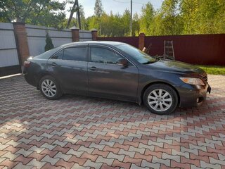 2010 Toyota Camry VI (XV40) Рестайлинг, серый, 1350000 рублей, вид 2