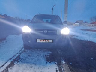 2008 Hyundai Tucson I, серебристый, 800000 рублей, вид 3