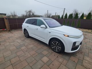 2024 Li Auto (Lixiang) L7 42.8 kWh I Рестайлинг, белый, 5900000 рублей, вид 2