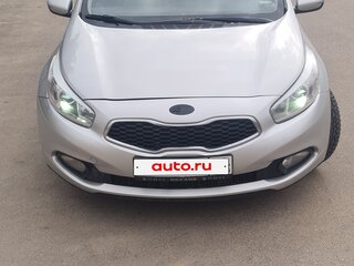 2012 Kia Ceed II, серебристый, 1000000 рублей, вид 2