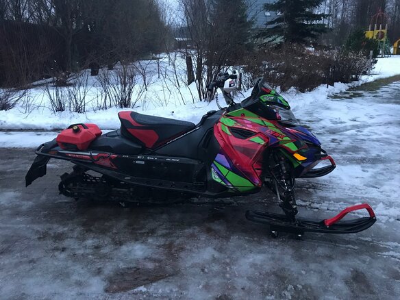 2013 BRP Lynx Rave, красный, 700000 рублей